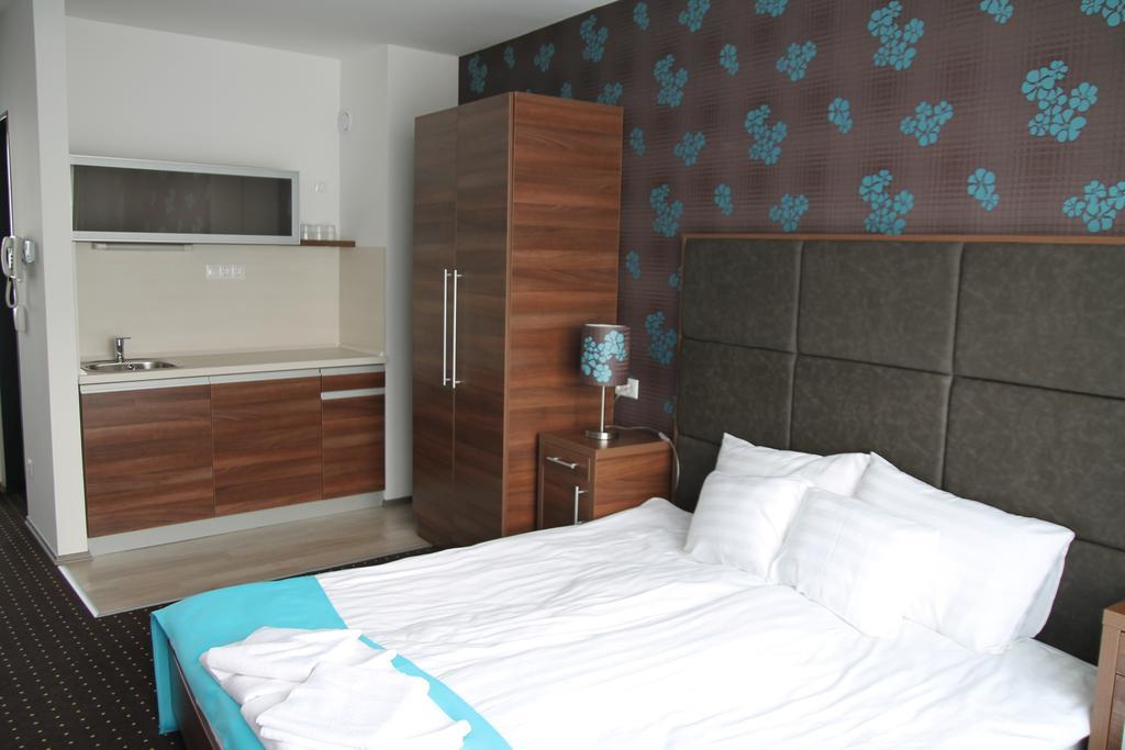 Plage Apartman Hajdúszoboszló Kamer foto